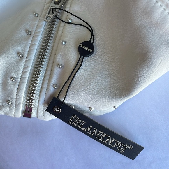 Blank NYC White Faux Leather Motorcycle Jacket with Floral Print - Picture 10 of 12